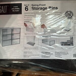 Storage bins